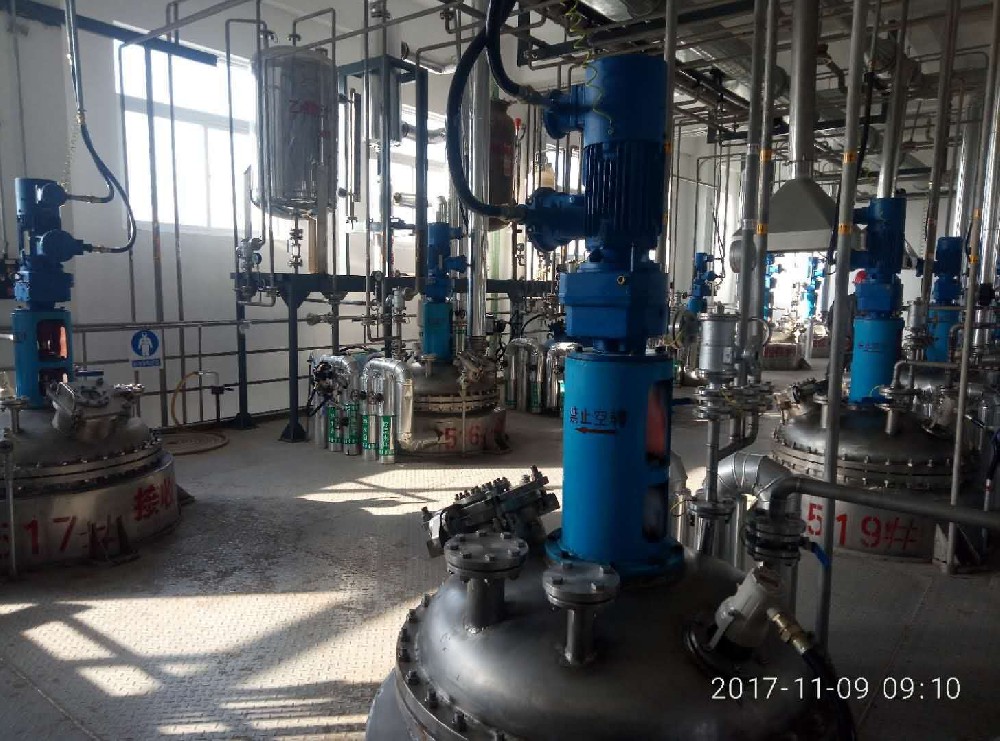 制药反应釜搅拌器现场安装中，设计加工及安装一体化搅拌厂家